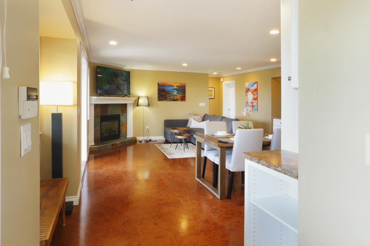 Lovely J Home -Stunning River View Cozy Two Bedroom Private Suite New Westminster Dış mekan fotoğraf